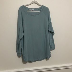 Butter soft long sleeve tee!